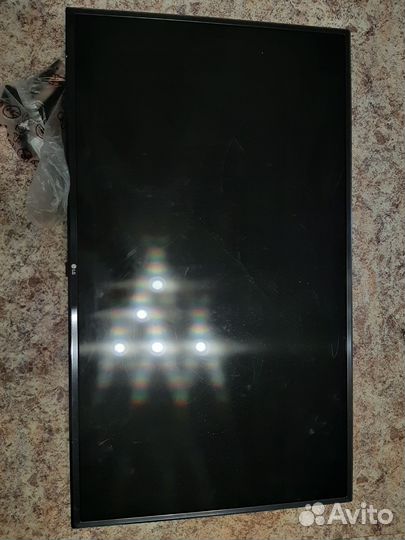 Телевизор LG 43UM7500PLA на запчасти