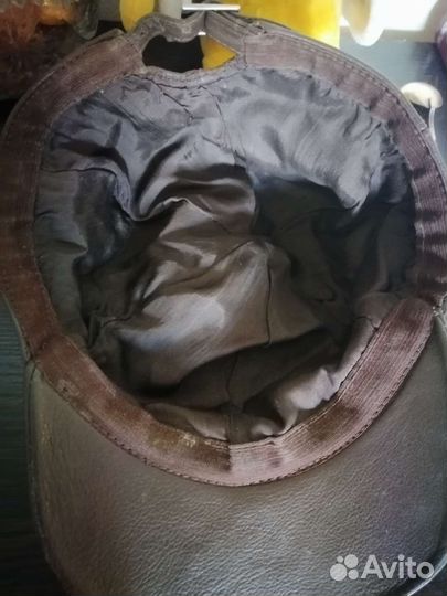 Мужская кожаная кепка