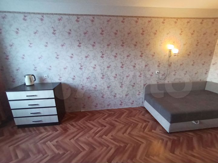 Комната 17,8 м² в 3-к., 1/4 эт.