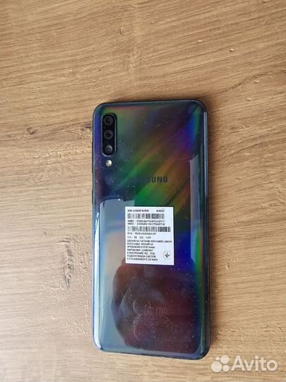 Samsung Galaxy A50, 4/64 ГБ