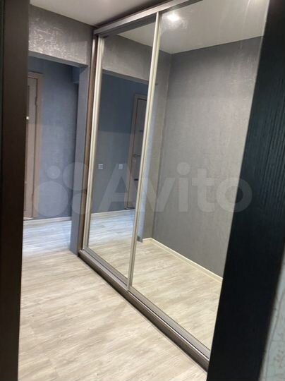 2-к. квартира, 55 м², 2/5 эт.