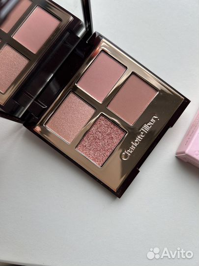 Charlotte Tilbury Luxury palette Pillow Talk