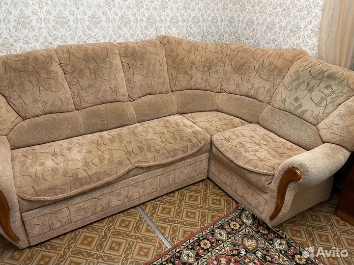 Угловой диван бу