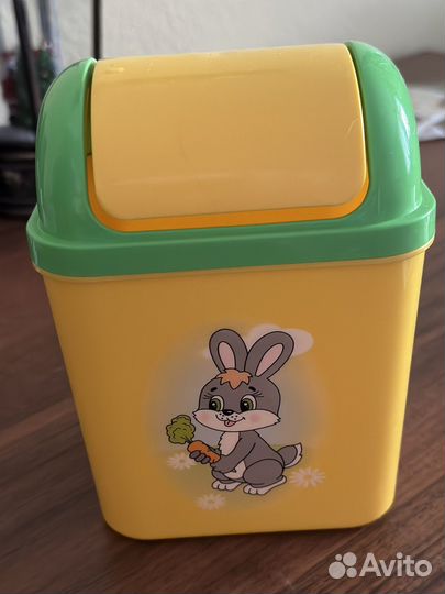 Контейнер для мусора