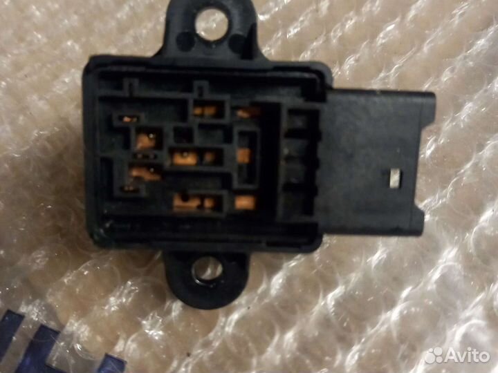 Шевроле Реззо- джойстик регулировки зеркал