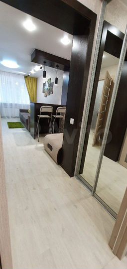 2-к. квартира, 52 м², 1/4 эт.