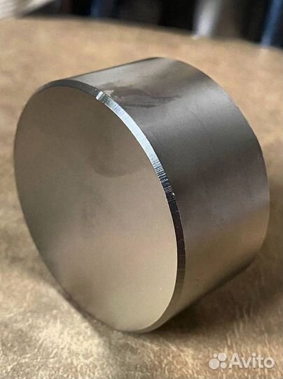 Неодимовый магнит диск 60х30 мм