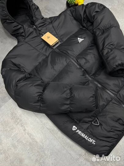 Зимние куртки Nike acg