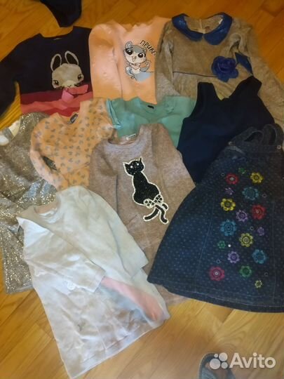 Лот платьев