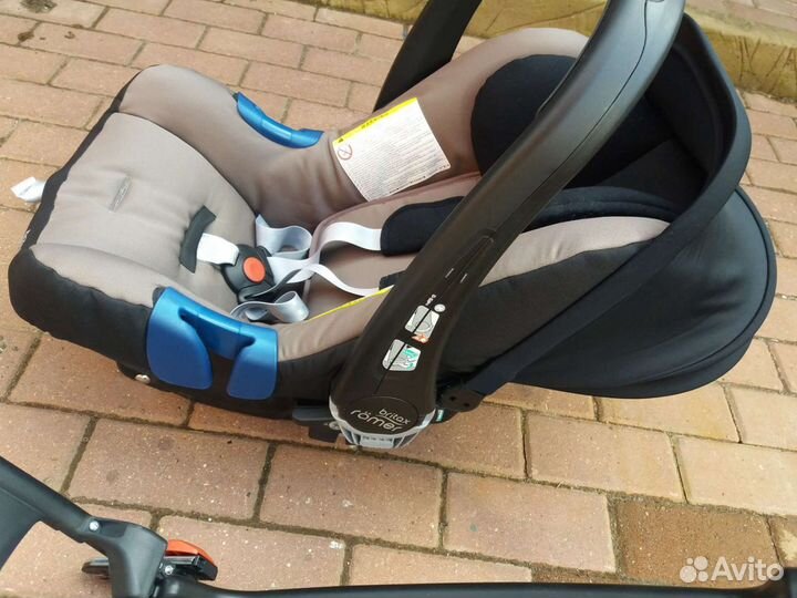 Кресло детское britax römer baby safe plus