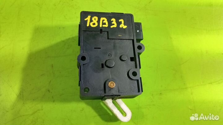 Сервопривод заслонки отопителя Mitsubishi Galant 8