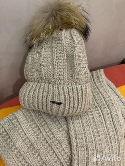 Шапка, шарф зимний новый 55-57