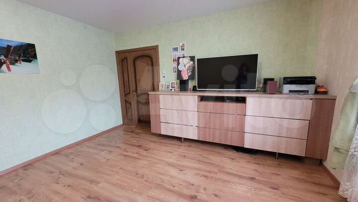 2-к. квартира, 50 м², 5/5 эт.