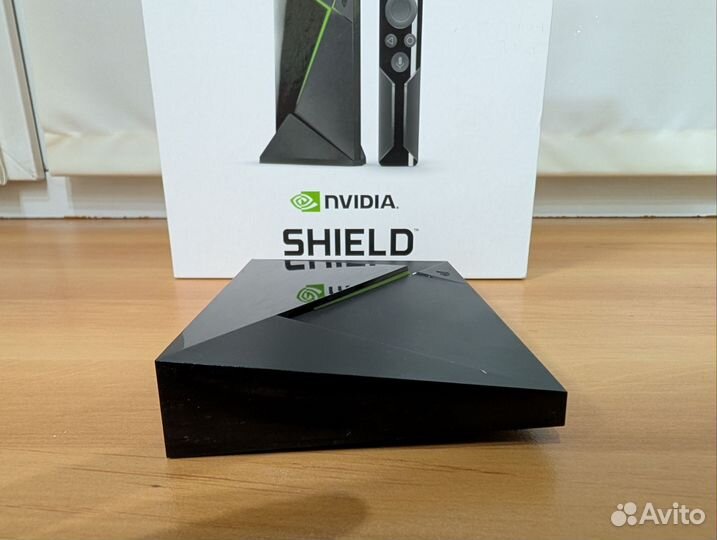 Тв-приставка Nvidia Shield TV (2017)