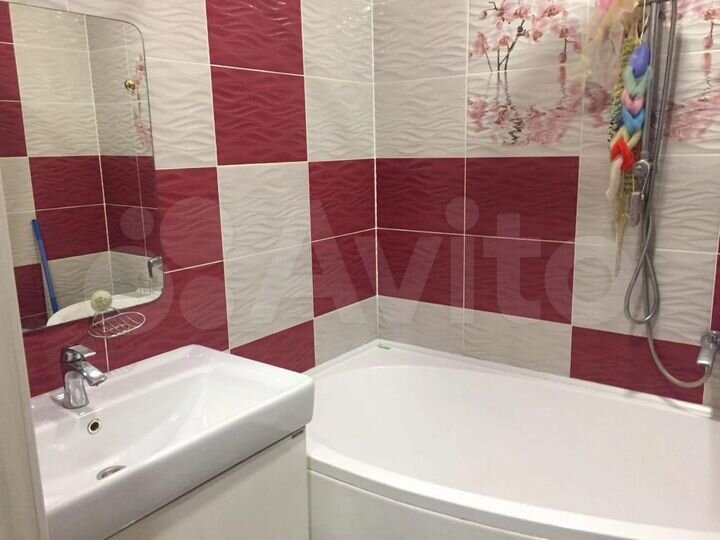 4-к. квартира, 68,4 м², 10/15 эт.