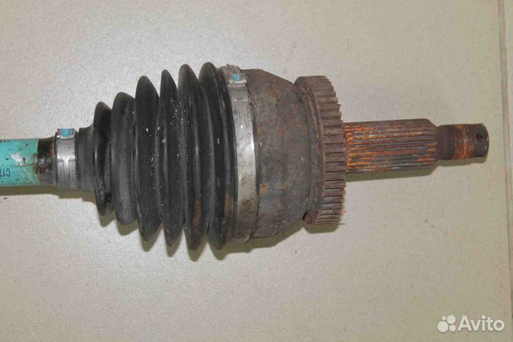 Полуось передняя левая Hyundai Santa Fe (CM) 2006