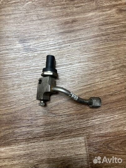 Датчик давления топлива Audi A8 D3 4.2 2007