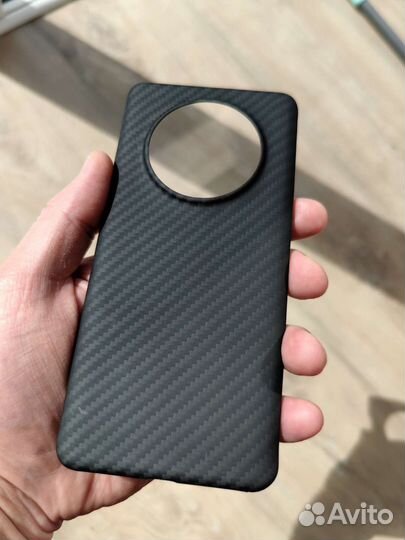 Карбоновый чехол для Huawei Mate 50 Pro