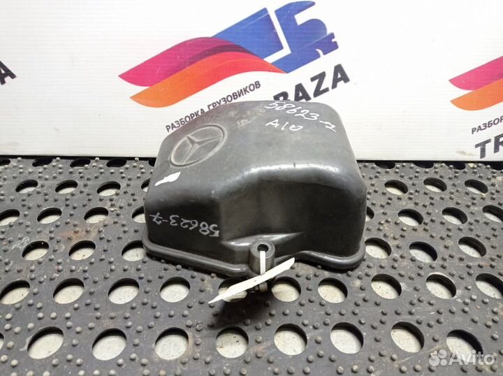 Крышка гбц клапанная