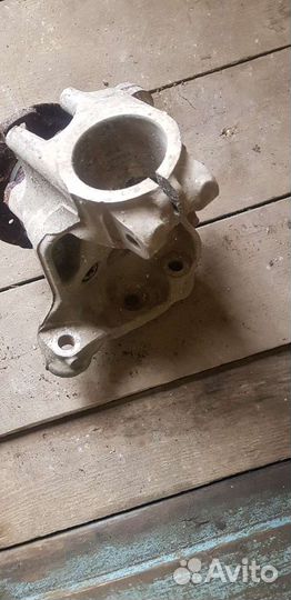 Кулак поворотный передний правый для BMW Bmw 320 F