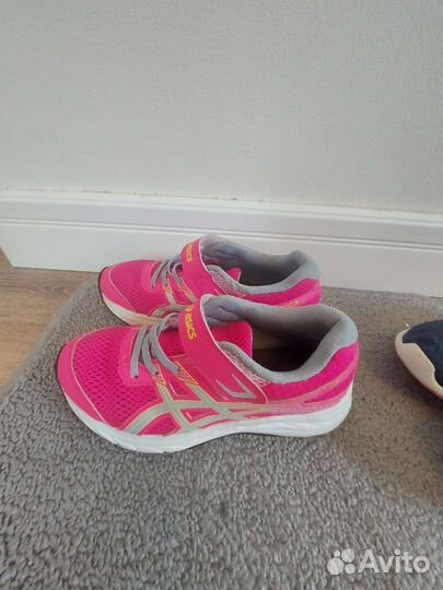 Кроссовки asics 33 для девочки