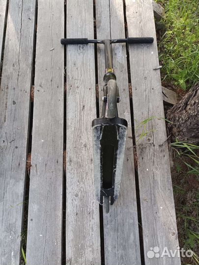 Самокат трюковой striker