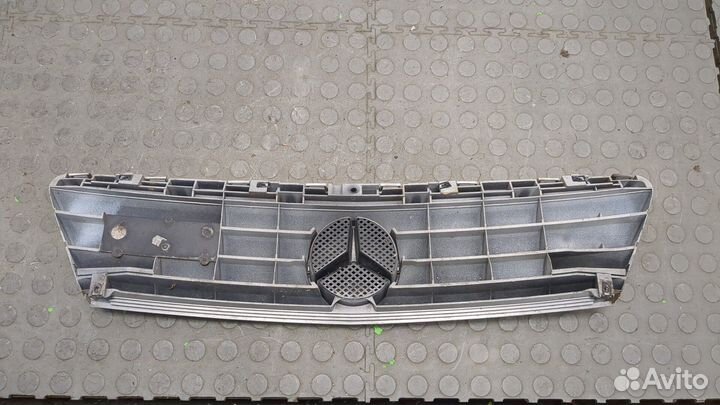 Решетка радиатора Mercedes A W168, 2001