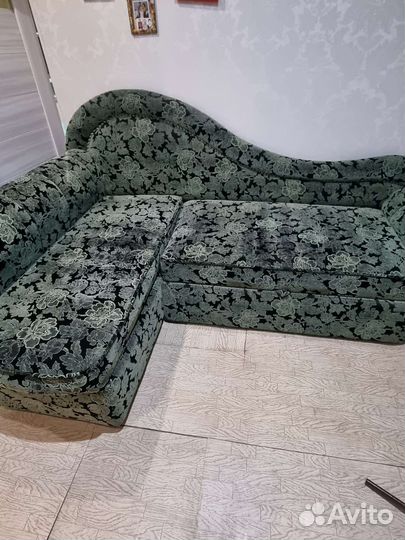 Угловой диван бу