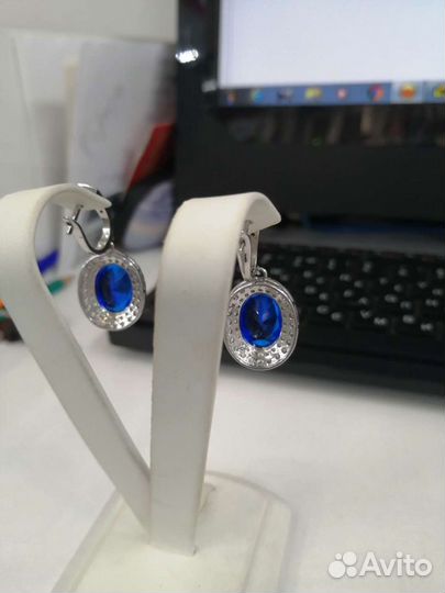Серебряные серьги с танзанитом