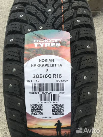 Nokian Tyres Hakkapeliitta 9 205/60 R16 96T