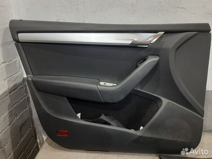 Дверные карты комплект для Skoda Octavia A7