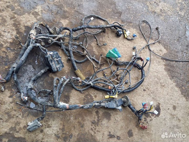 Honda Pilot 2 проводка под капот