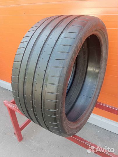 Michelin Pilot Sport 4 275/35 R21 105Y