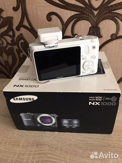 Фотоаппарат Samsung NX1000 Kit