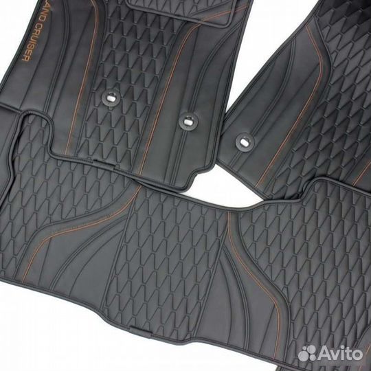 Коврики из полиуретановой кожи Land Cruiser