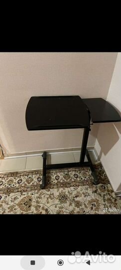 Столик для ноутбука