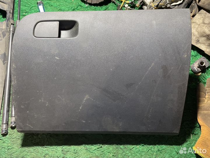 Бардачок skoda octavia a7