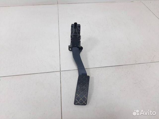 Педаль газа Skoda Kodiaq 2016