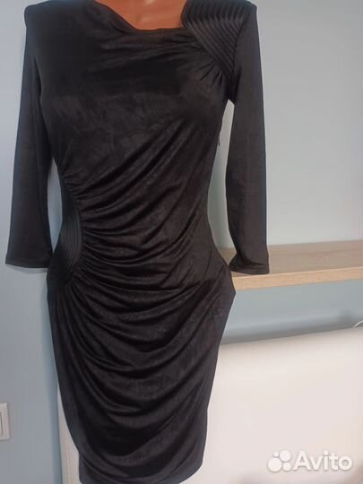 Нарядное платье