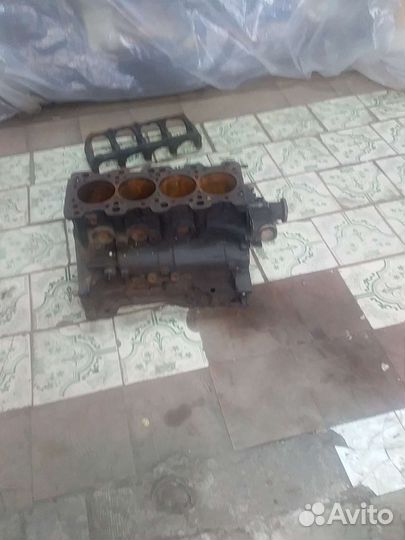 Блок 4G64 для Mitsubishi Galant (USA)