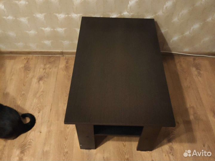 Журнальный столик IKEA