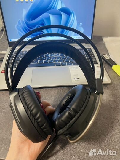 Игровые наушники