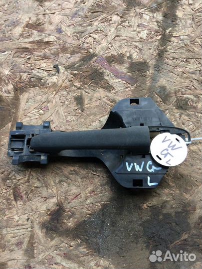 Ручка наружная передней левой двери Volkswagen Cra