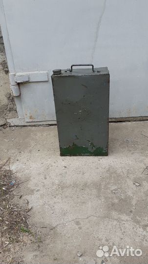 Канистра для бензина