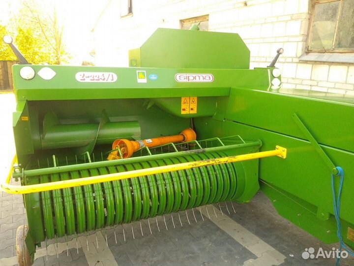 Пресс-подборщик Sipma Z224/1, 2011
