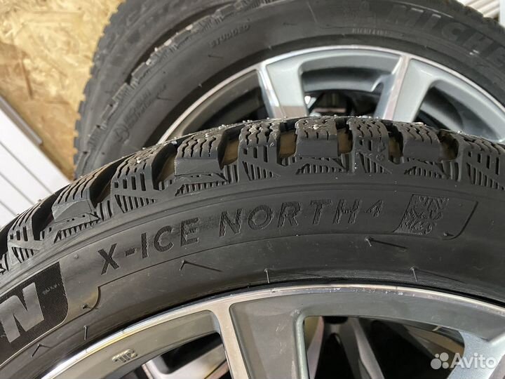 Michelin X-Ice North 4 245/40 R19