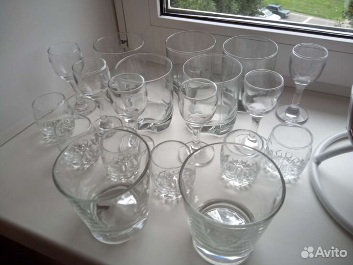 Бокалы, рюмки