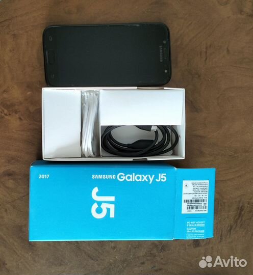 Samsung Galaxy J5 (2017), 2/16 ГБ