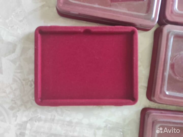 Футляры для хранения медалей, лот