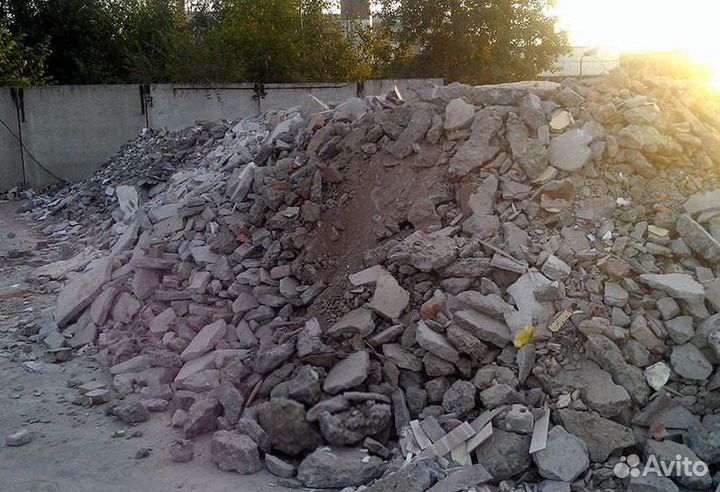 Примем бой кирпича, бетона, лом асфальта